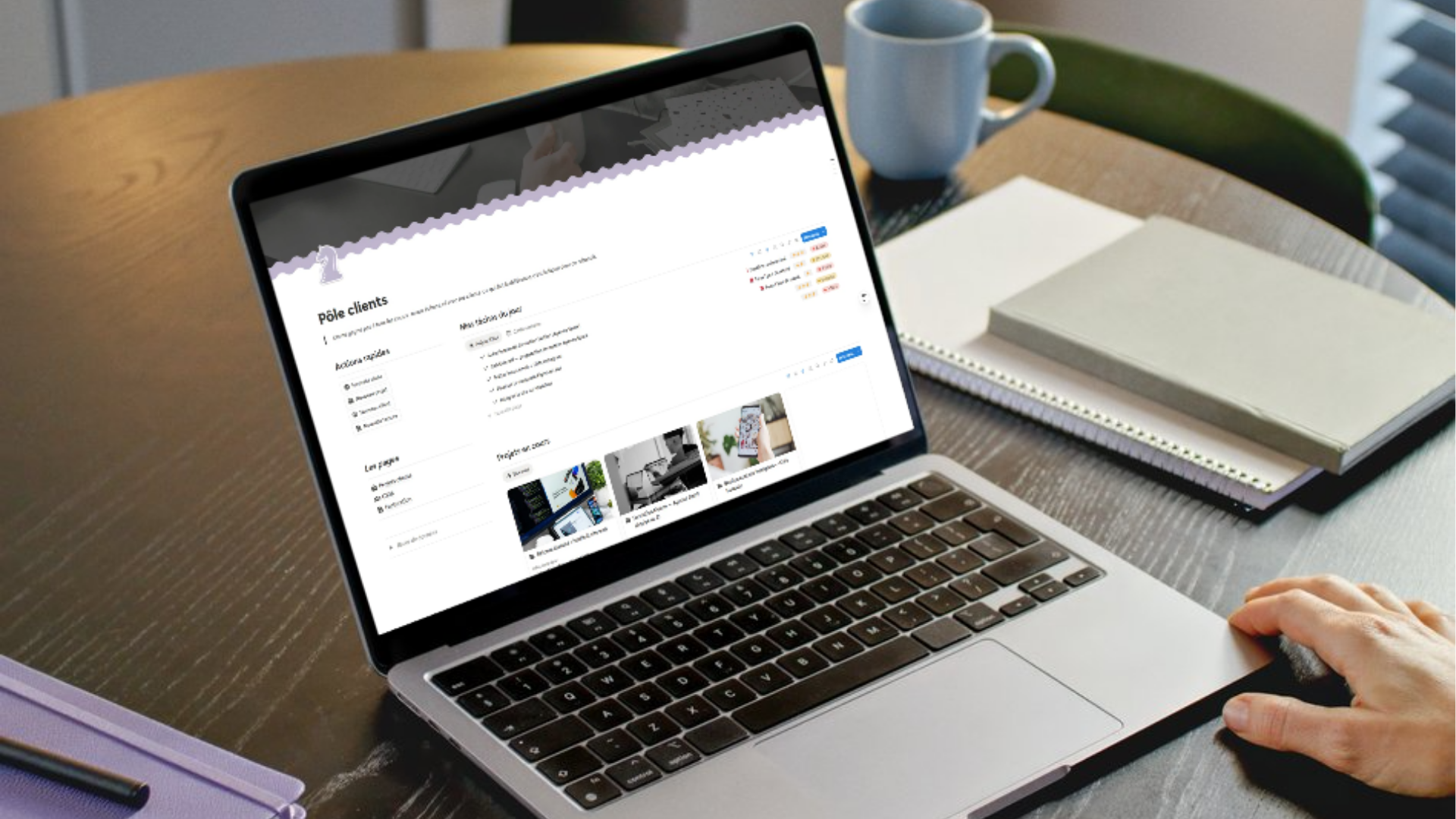 Espace Notion organisé pour gérer les projets clients et le CRM d'une freelance ou solopreneuse